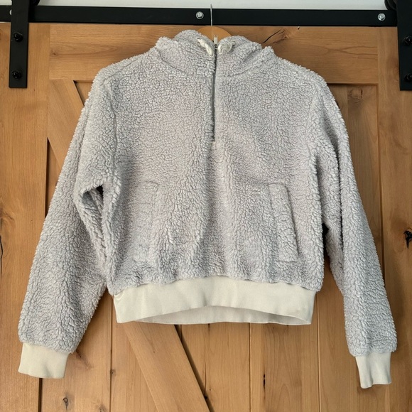 lululemon athletica Jackets & Blazers - LULULEMON Cropped Hooded Sherpa Jacket Gray Size 10 Athleisure